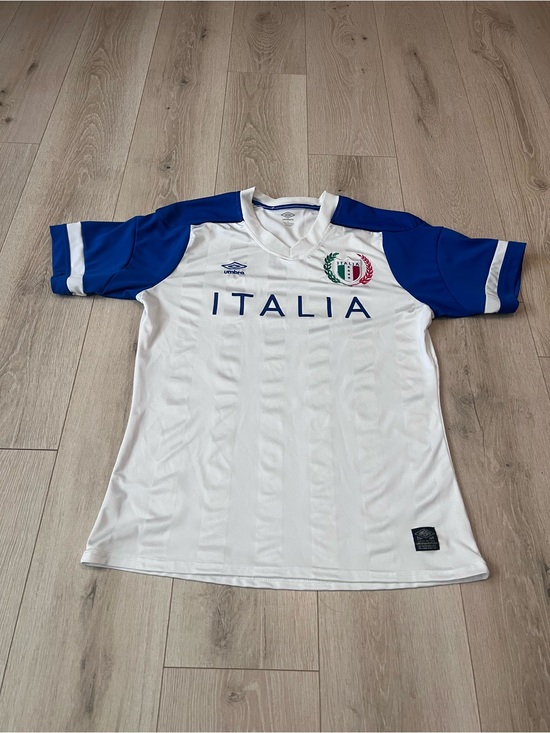 Umbro Other - Umbro Italia White and Royal Blue Soccer Shirt